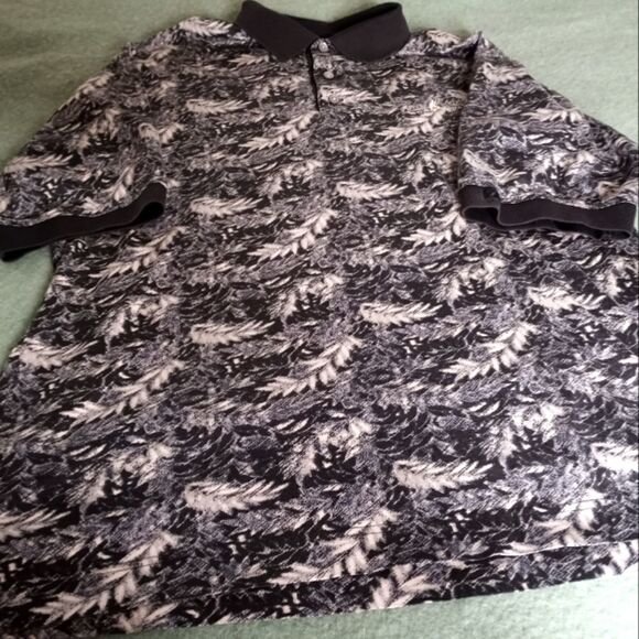 Cuter& Buck L 100% Cotton Twelve BridgeGolf Club Shortsleeves Leaves Print Men's - Picture 1 of 8